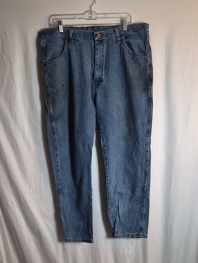 Rustler Men's Straight Leg Jeans in Medium Blue Wash